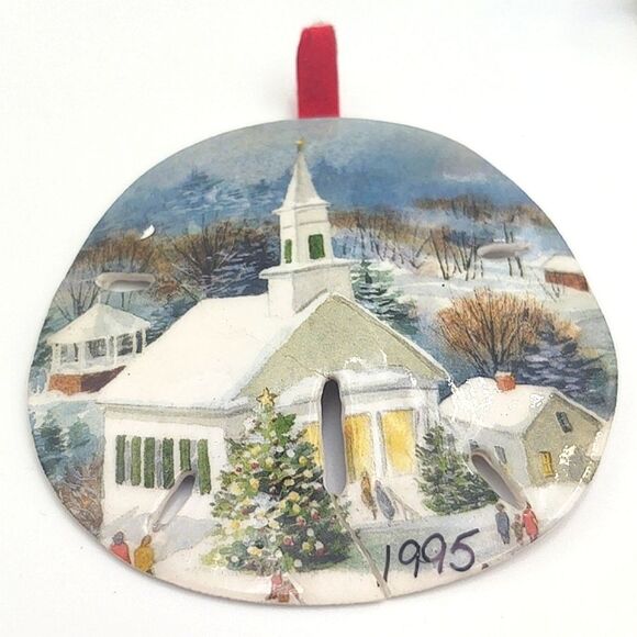 Vintage Hand-Painted Winter Scene Sand Dollar Ornament - Picture 1 of 4